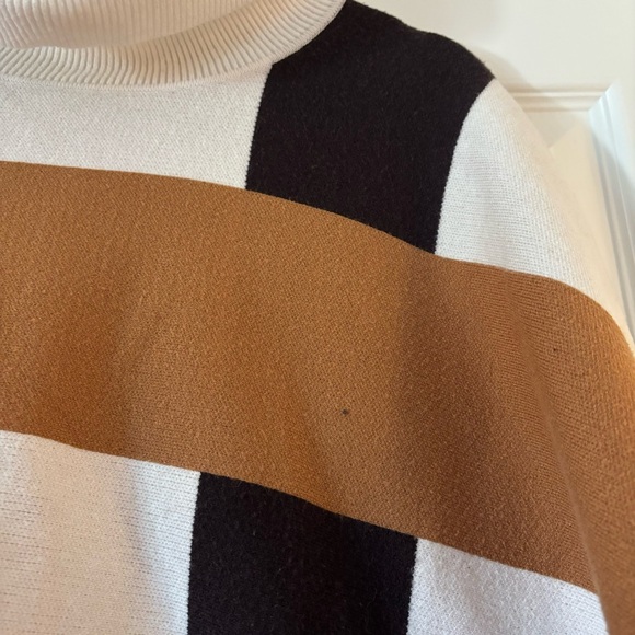 Anthropologie White and Brown Poncho Sweater - Picture 6 of 9